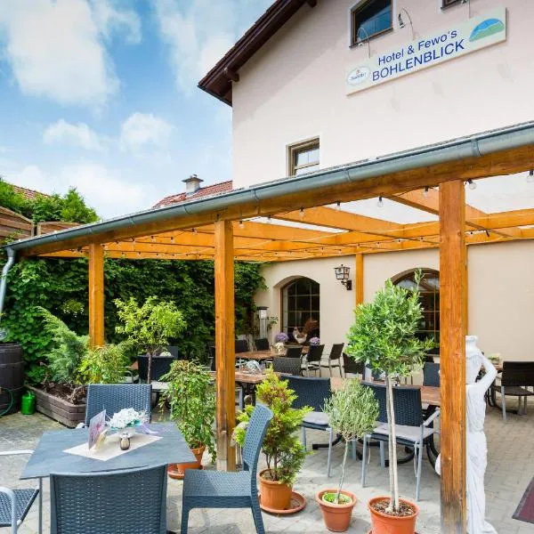 Hotel & Ferienwohnungen Bohlenblick, hotel en Saalfeld