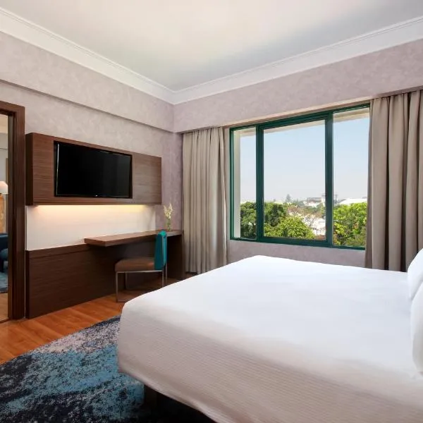 Novotel Solo, hotel em Solo