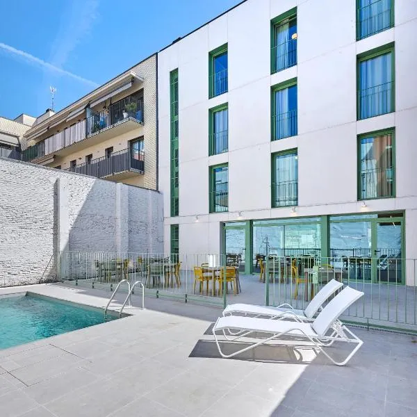Hostelfly Fira Barcelona, hotel v destinácii Hospitalet de Llobregat