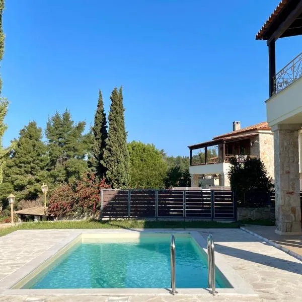Kalypso Retreat Villa with private swimming pool, Hotel in Siviri