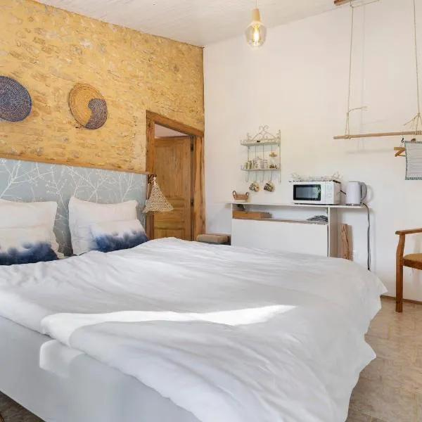 Les Orchidées - Chambre, hotel en Savignac-de-Miremont
