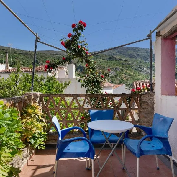 Casa Fuensanta Balcón Al Mar, hótel í Granada