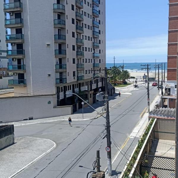 AP Vila Guilhermina, 1 quarto, 6 hóspedes, Pé na Areia, Vista Mar e Garagem