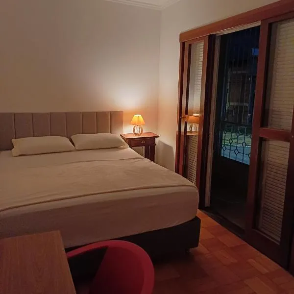 Villa Serena Sunset, hotel u gradu 'Porto Alegre'