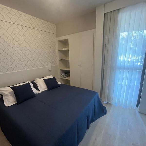 Apartamento Pé na Areia ao Lado do Parque Aquático - Conforto e Localização Privilegiada - Foto 2