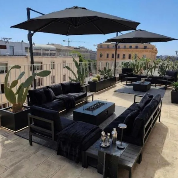 Apollo Theater Palace Lecce Exclusive Rooftop, hotel em Lecce