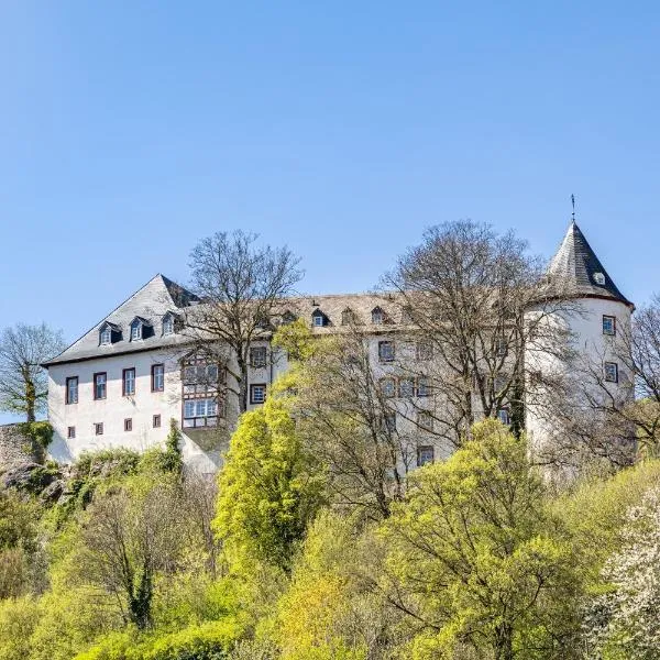 Viesnīca Ferienwohnung Sauerland Burgfenster pilsētā Lenneštate