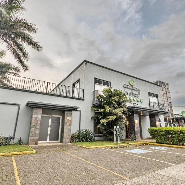 Hotel Caña Brava Inn, khách sạn ở Cañas