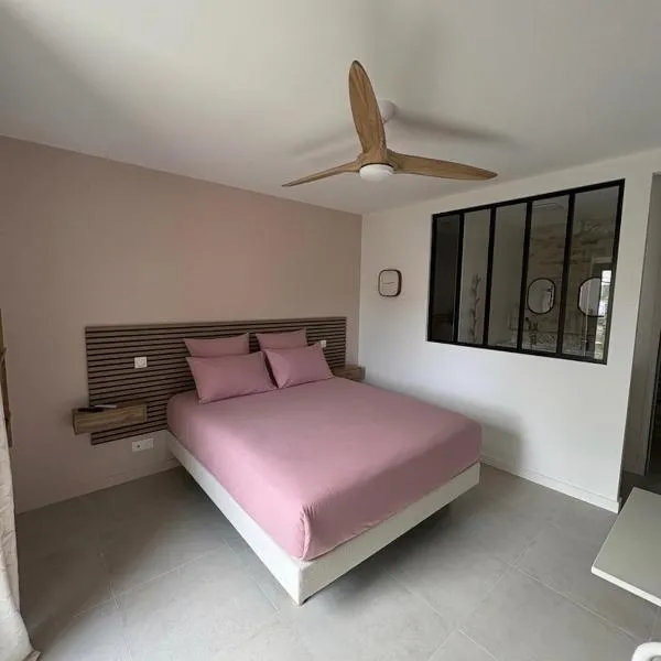 Saint-Lyphard में, होटल Chambre d'hôtes Camélia