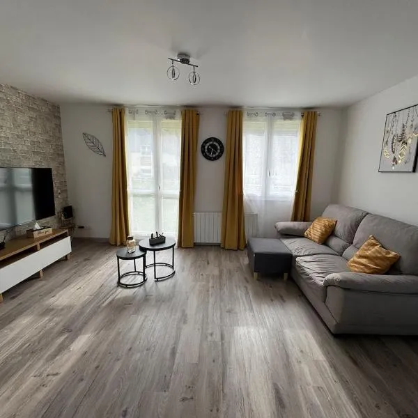 Maison calme à 5 min de la mer Veules-les-Roses – hotel w mieście Angiens