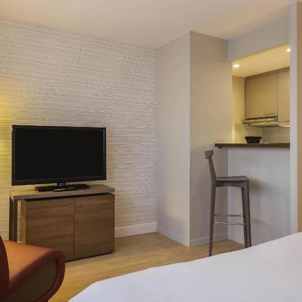 Adagio Original Thoiry Genève, hotel i Thoiry