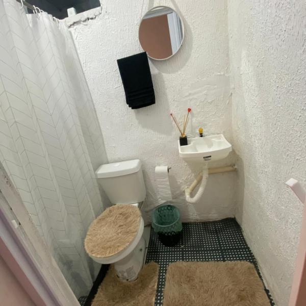 Suite inteira para 3 pessoas a 600 metros da praia - Foto 5