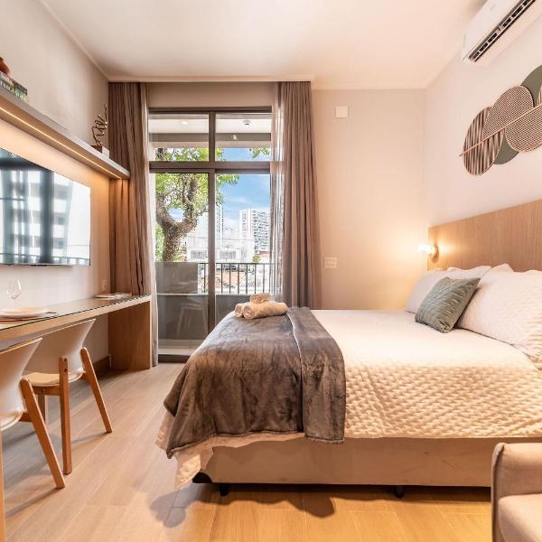 BHaus Vila Clementino | Studio Deluxe com Varanda | 1o andar | Onze Junho | Academia | Portaria 24h | Lavanderia | 450m Metrô | oj7