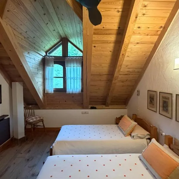 Casa Rural Tadeguaz, hotel en Fago