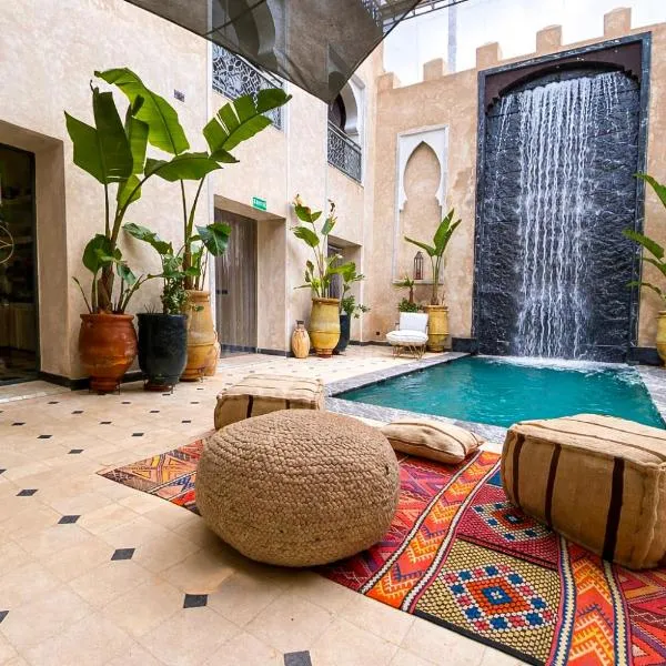 Riad Dar Couscous & SPA, khách sạn ở Marrakech