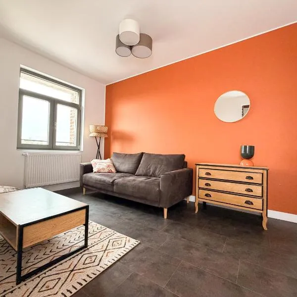 Grands appartements complets avec leurs cuisines toutes équipées jusqu'à 72m2, khách sạn ở Sin-le-Noble