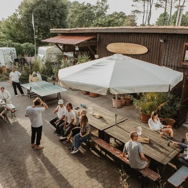 Atlantic Surf Lodge - Surf Hostel, хотел в Ве-Боко-ле-Бен