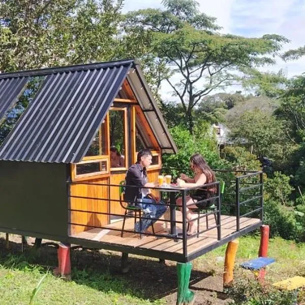 Cabañas tipo glamping, hotel v destinácii Moniquirá