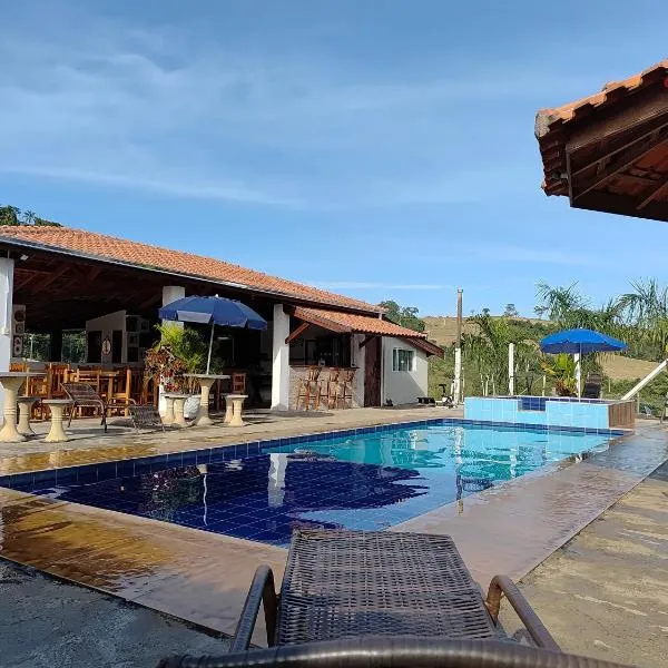 Pousada irmãos Oliveira, готель у місті Ліндоя