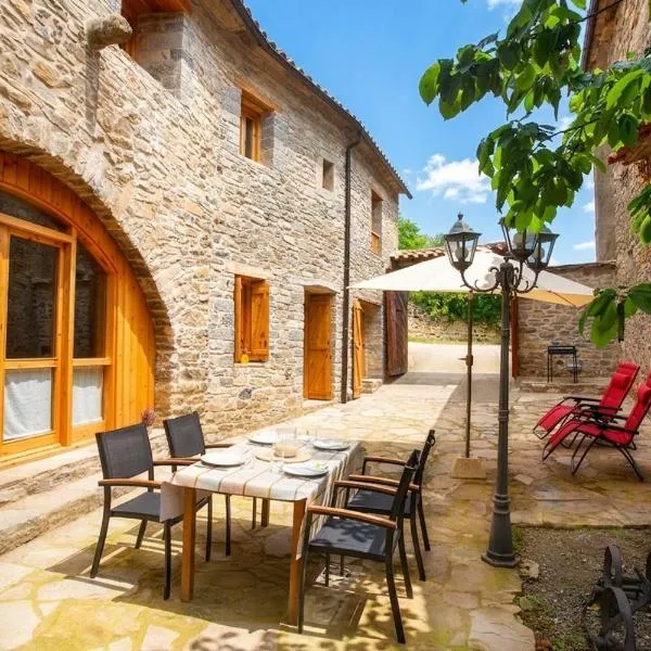 Mondot에 위치한 호텔 Casa rural La Masadría
