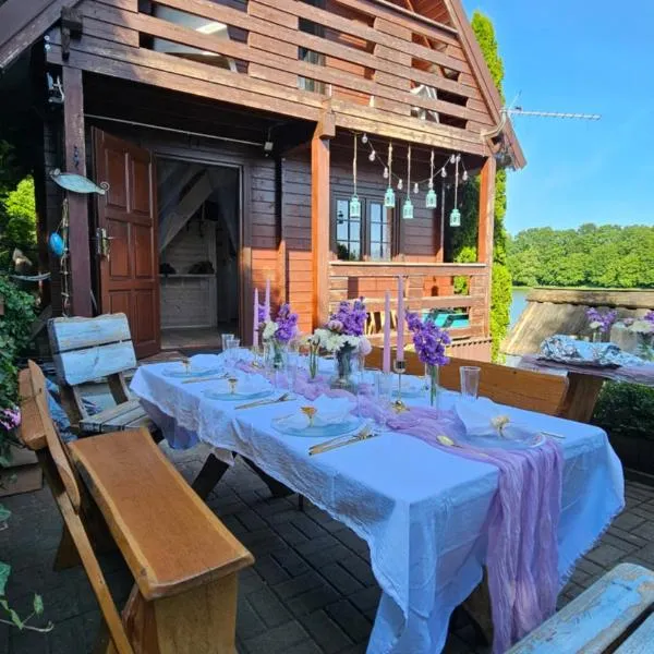 Wysockie Zacisze, hótel í Osowa