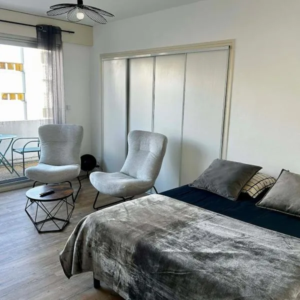 Appartement carmes, отель в городе Орийак