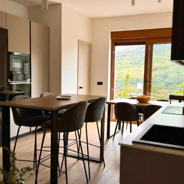Casa BuganVilla de Gredos, hotel u gradu 'Mombeltrán'