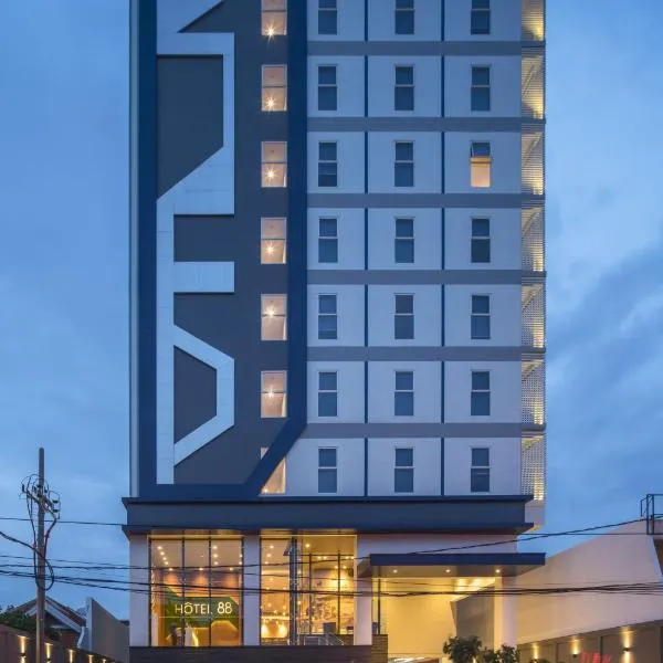Hotel 88 Kedungsari - Kedungdoro By WH, hotel di Surabaya