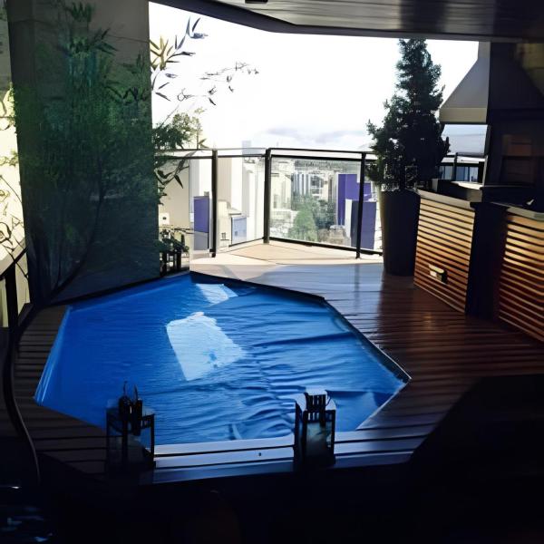 Refúgio Morumbi: Piscina aquecida e espaço gourmet