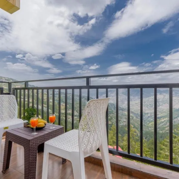 The Tranquility Retreat l Vacations I Conference I MICE I Family Events I Open Air Terrace I Sky Bonfire I Kufri by Exotic Stays, hotel in Kūfrī