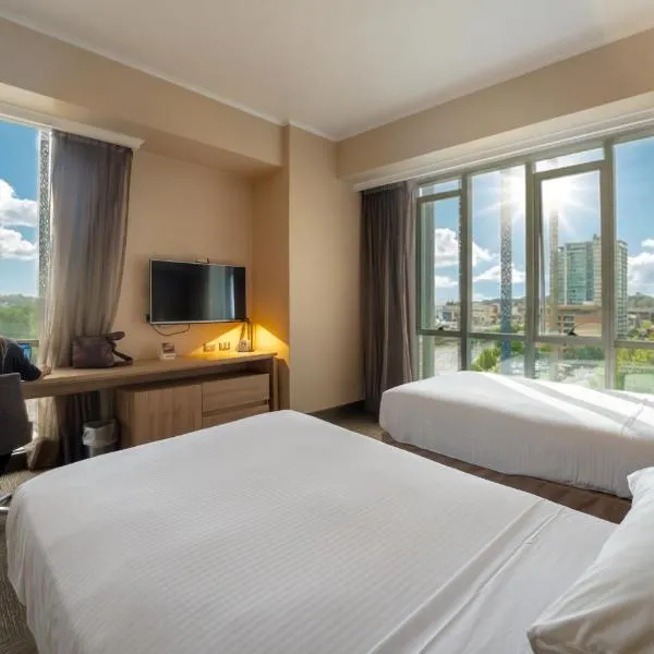 Hotel Costanera Concepcion, hotel din Concepción