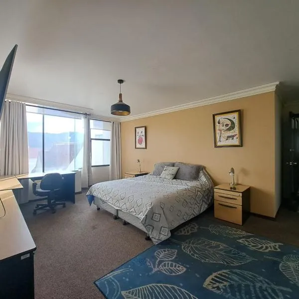 Departamento ejecutivo en el corazón de San Miguel, hotell i La Paz