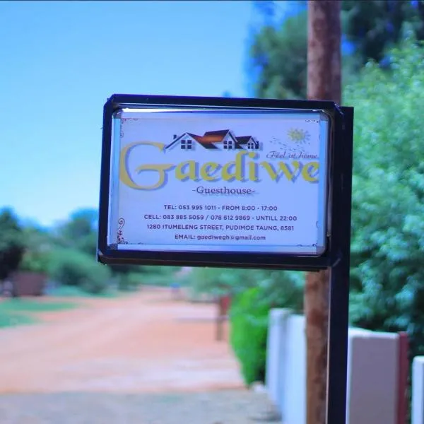 Gaediwe Guesthouse, hotel di Pudumong
