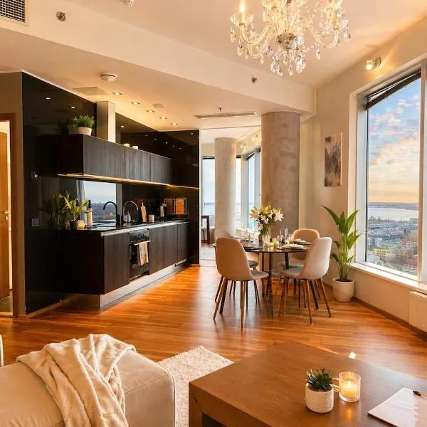 Panoramic Sea View Studio Apartment on 19th Floor, hotell i Tallinn