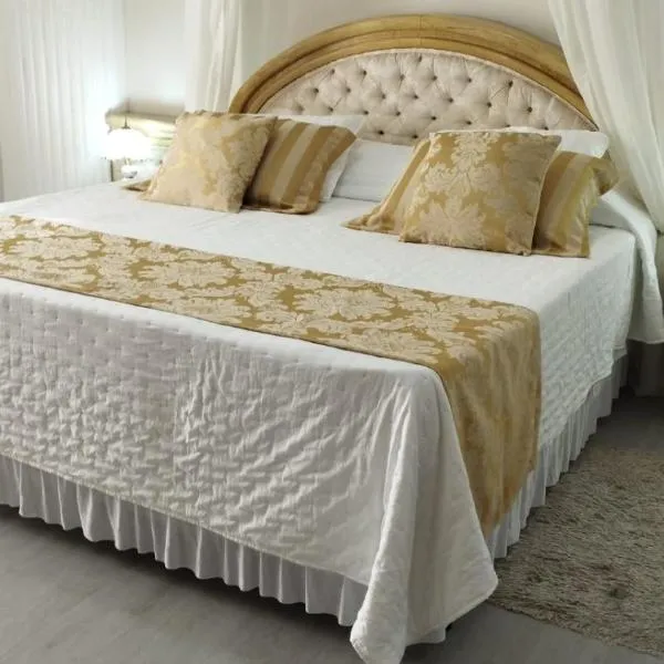 Hotel Lang Palace - Fica no Centro da Cidade، فندق في تشابيكو