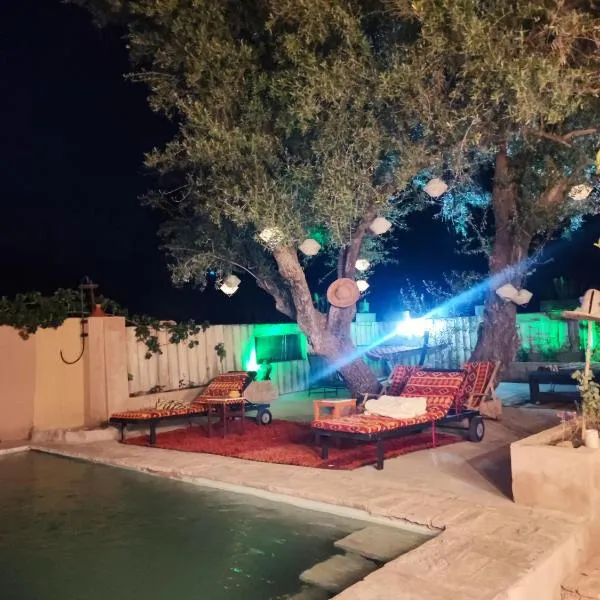 El Hara में, होटल Hôte sahara & spa TADIGHOUST