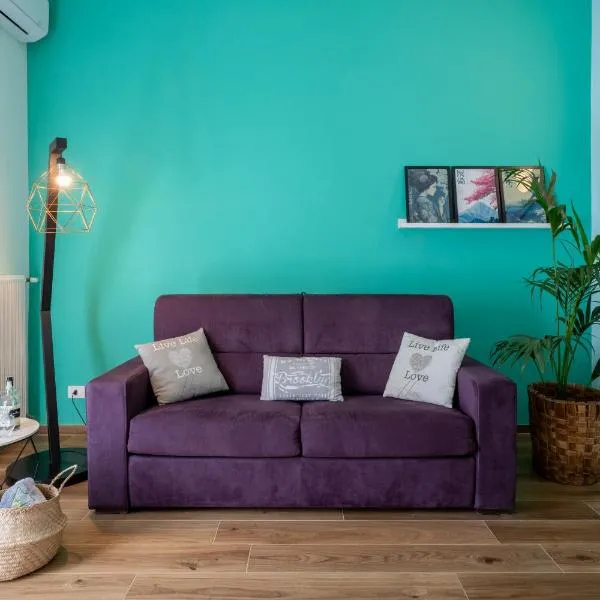 Tuscan Yukio & Haru Apartment with Garden near Florence and Pistoia، فندق في براتو