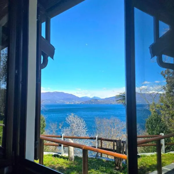 Mid of Nature ' Bella Vista Lago Maggiore charmant mit traumhaften Seeblick, Terrasse und großen Garten, hotel v destinaci Ghiffa