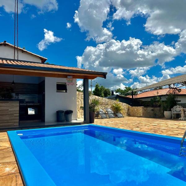 Chácara com piscina - 5 min do centro - 11 pessoas