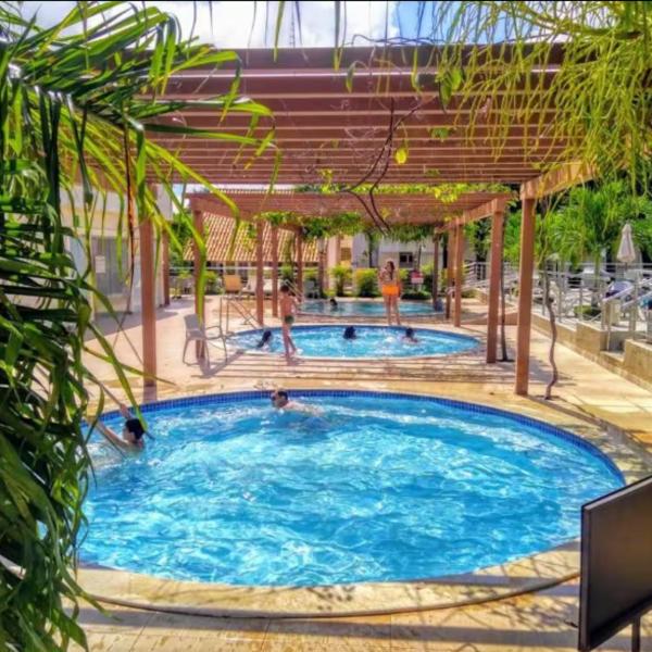 Di Roma International Resort Apt com Piscina 24h