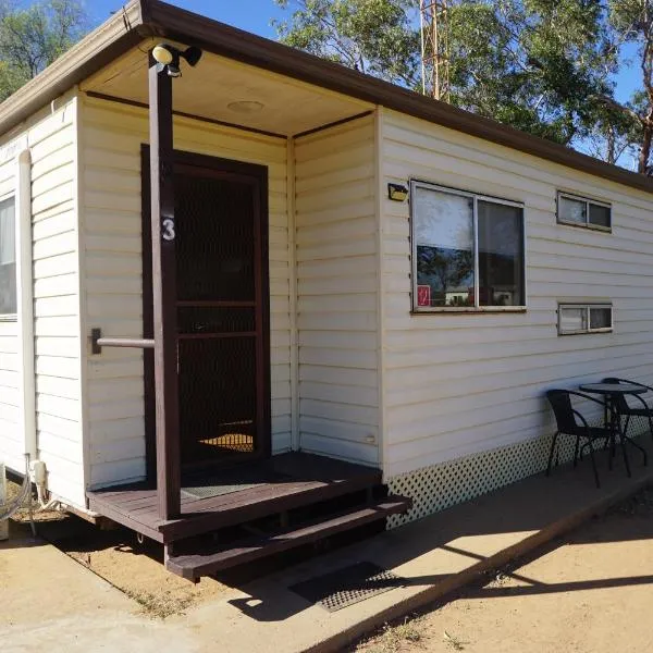 Narromine में, होटल Narromine Rockwall Cabins and Caravan Park