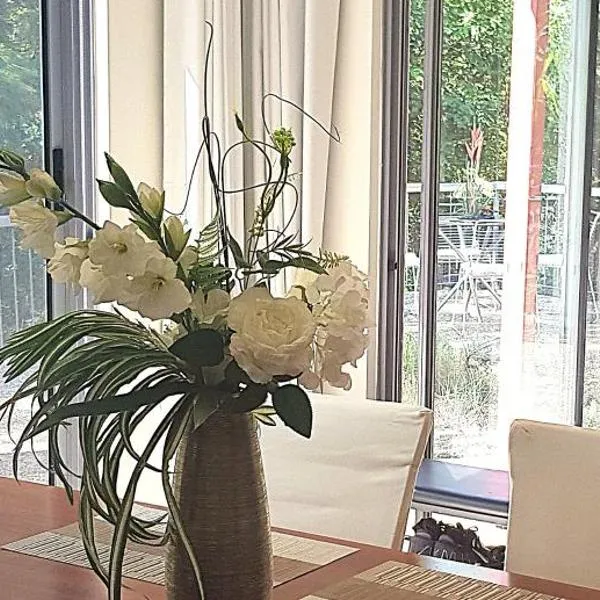 Jacaranda Lodge, хотел в Morayfield