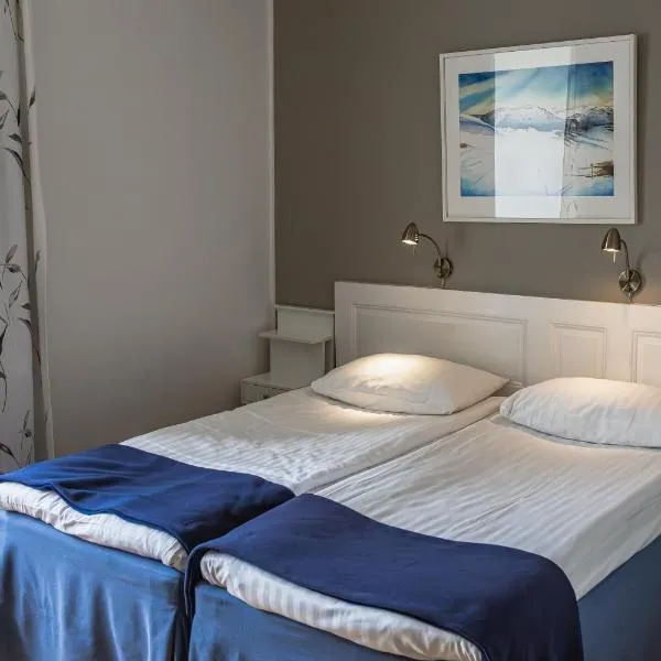 Hotel Emma, viešbutis mieste Estešundas