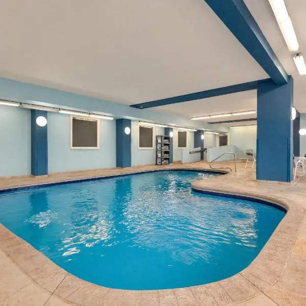 Baymont by Wyndham Rockford, hotel a Rockford