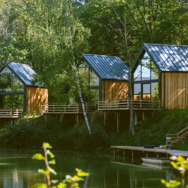 Leśne Szepty Resort, hotell i Zebrzydów