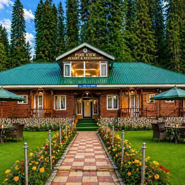 Pine View Resort, hotell i Gulmarg