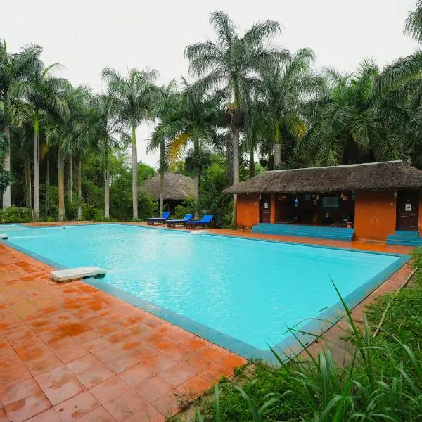 Red Earth Kabini, hótel í Begūr