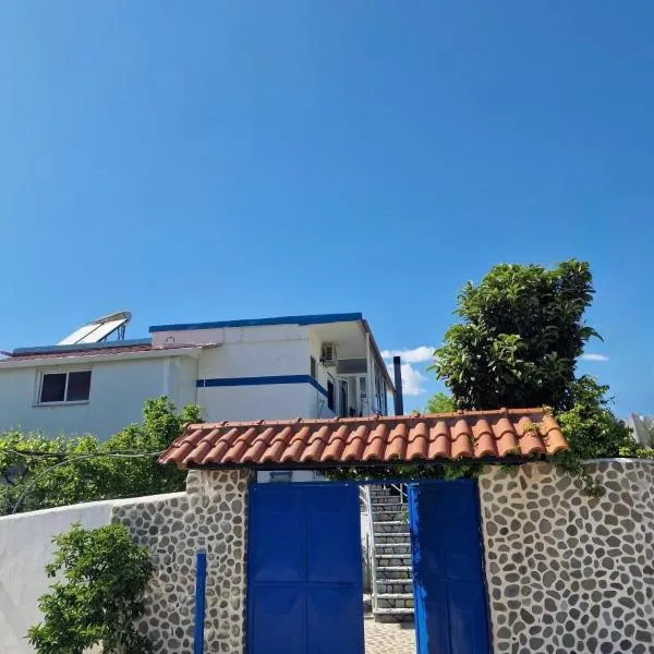 Guest House KrisHen, hotel in Përmet