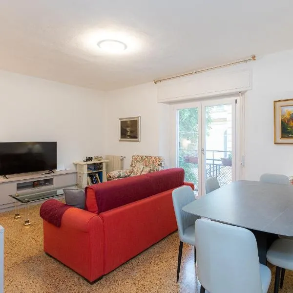 Orbetello Sunset Suite - Relax e Privacy a 2 passi dal mare, hotel in Orbetello
