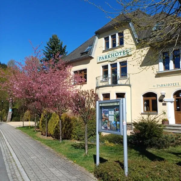 Parkhotel Oybin - Zur alten Rodelbahn, хотел в Курорт Ойбин